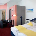 Kastens 4* Dusseldorf