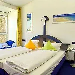 Kastens 4* Dusseldorf