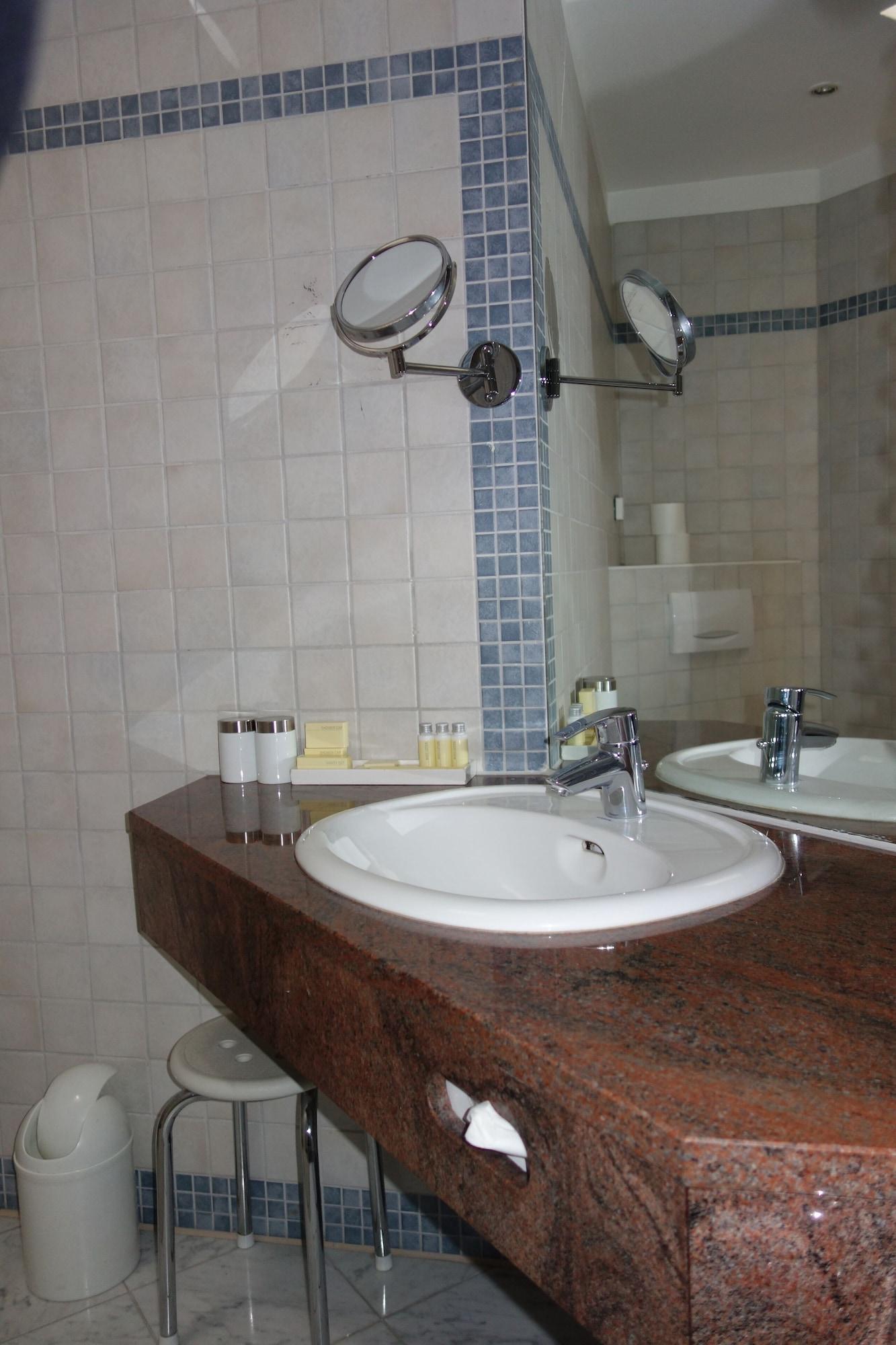 Kastens 4* Düsseldorf