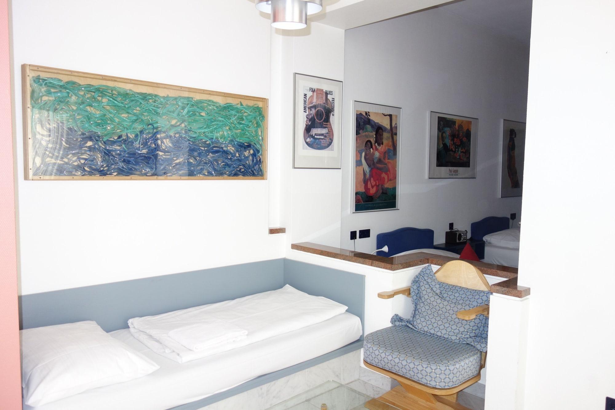 Kastens 4* Dusseldorf